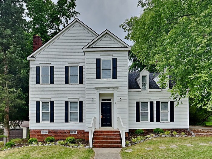 Foto principal - 180 Riverbirch Dr SE