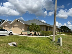 Building Photo - 20075 Lake Vista Cir