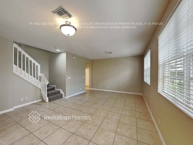 Foto del edificio - 1428 W Wickham Cir