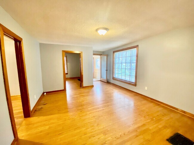 Foto del edificio - 719 5th St NW