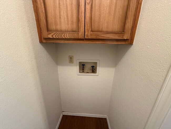 Foto del edificio - Broken Arrow 3 bedroom 2 Bath Duplex