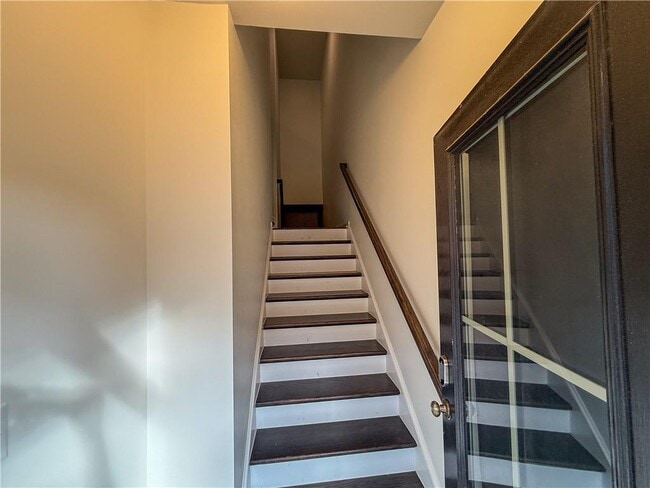 Building Photo - 2452 Coosa Vly