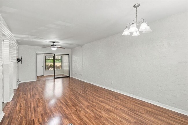 Building Photo - 3036 Eastland Blvd