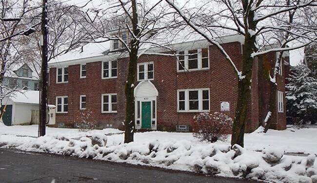 Foto del edificio - 400 Harvard Pl