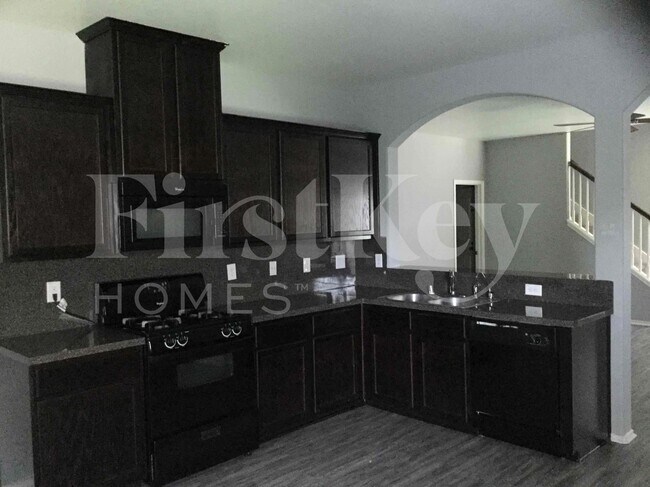 Foto del edificio - 7876 Galleon Field Ln