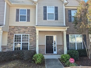 Building Photo - 6118 San Marcos Way