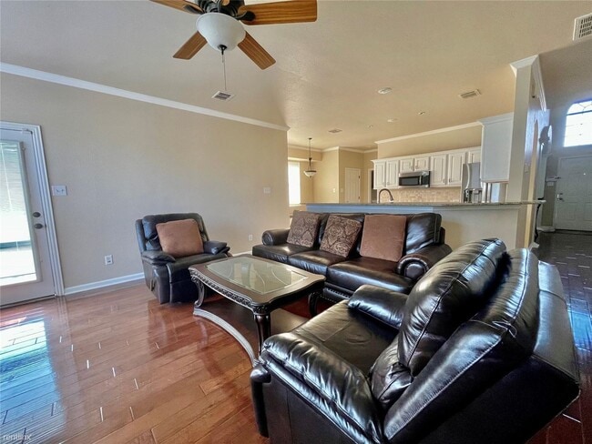 Building Photo - 3 br, 3 bath House - 9602 Winter Park Dr
