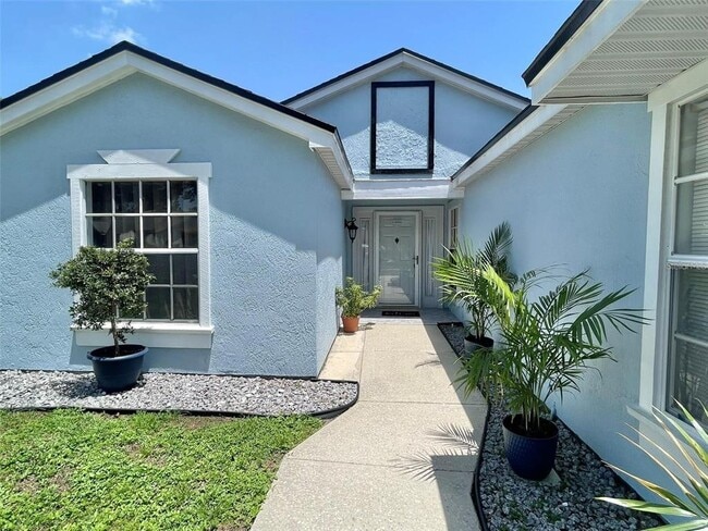 Building Photo - 4214 Foxboro Dr