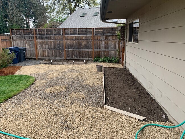 Foto del edificio - 3442 Baywood St