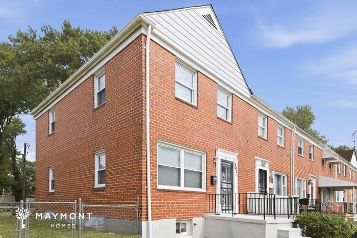 Foto del edificio - Spacious 4-Bedroom Baltimore Home