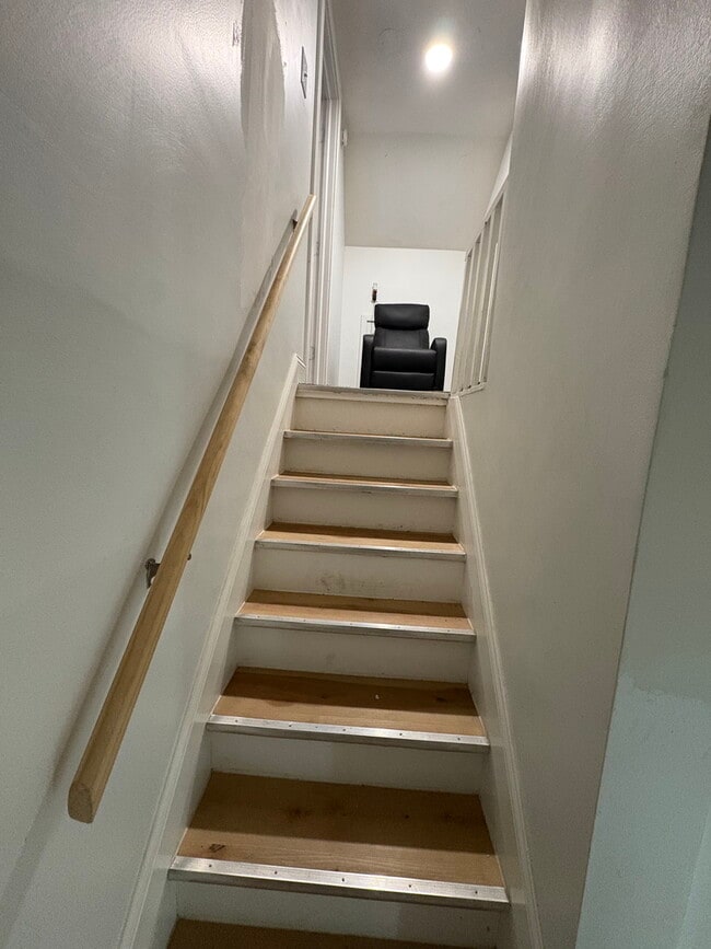 Building Photo - 10146 S Wentworth Ave