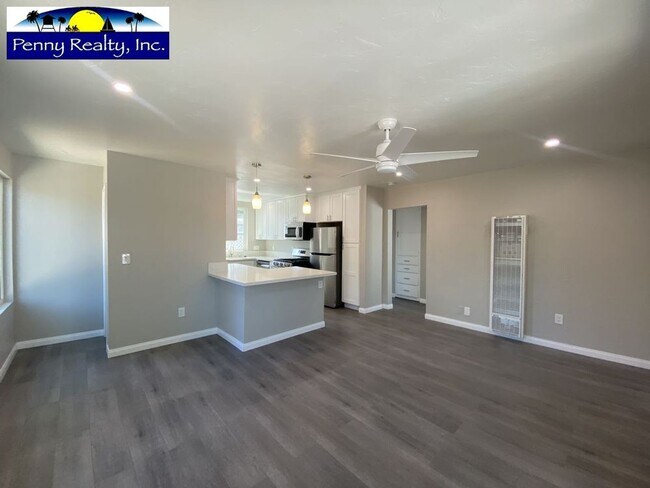 Building Photo - Completely Remodeled 2 bedroom 2 bath home...