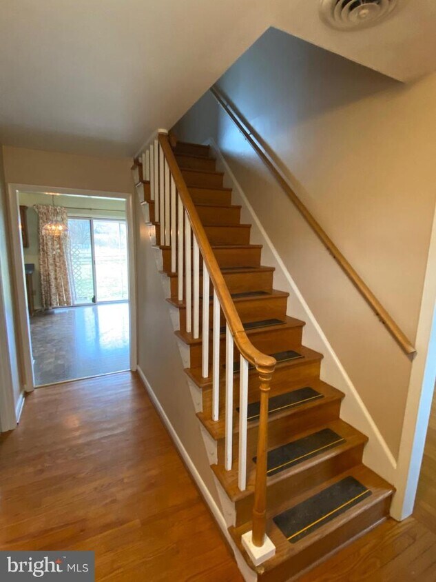 10628 Old Frederick Rd, Thurmont, MD 21788 House Rental in Thurmont