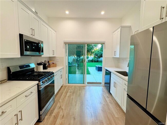 Foto del edificio - 502 N Avon St