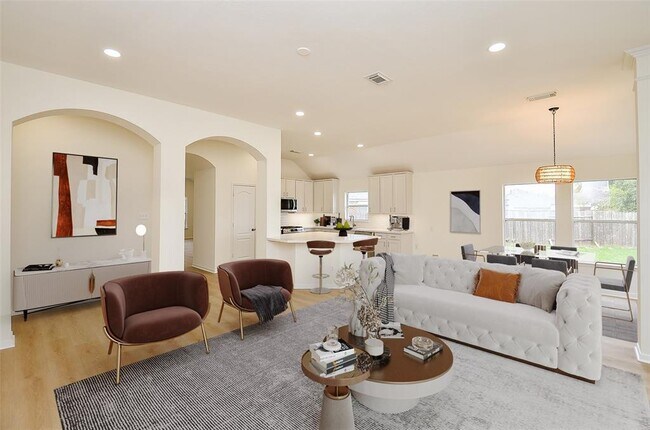 Building Photo - 7903 Thorncroft Manor Ln