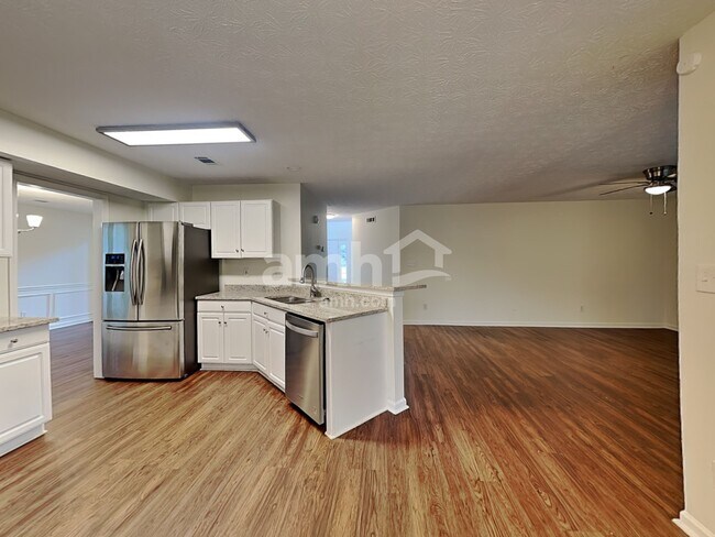 Building Photo - 555 Fosters Mill Ln NW