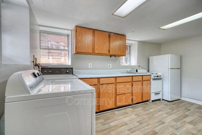 Foto del edificio - 2813 N Calvert St