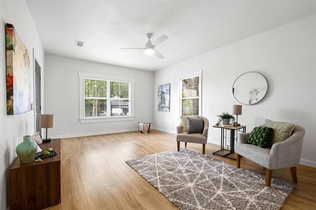 Foto del edificio - 537 E Sears St