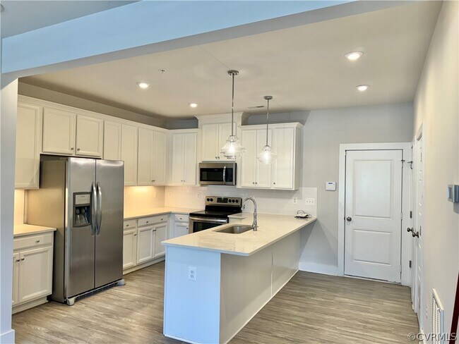 Building Photo - 2671 St Elias Dr