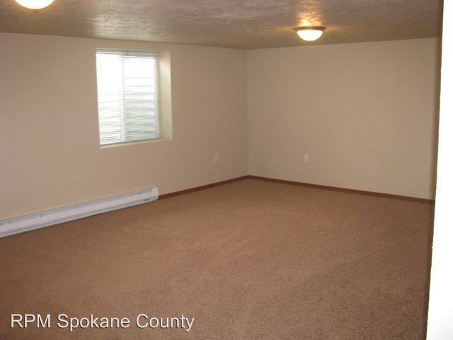 Building Photo - 3 br, 1 bath House - 2613 E Joseph Ave