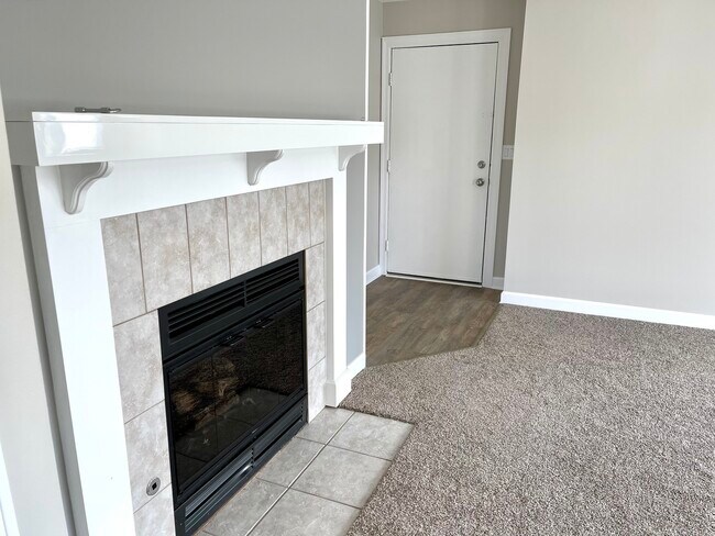 Building Photo - 336 Mulberry Ct