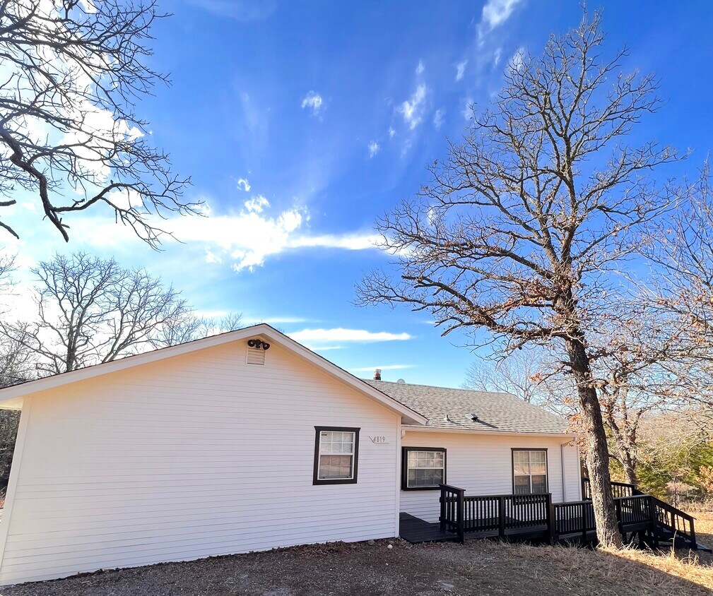 4819 Hickory Hill Rd, Sulphur, OK 73086 House Rental in Sulphur, OK