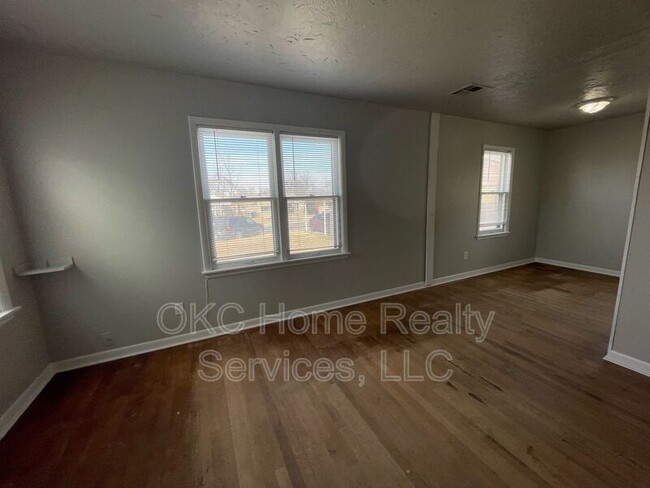 Foto del edificio - 3910 NW 26th St