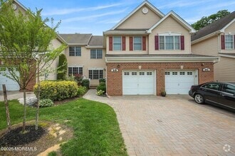 Building Photo - 18 Smock Ct