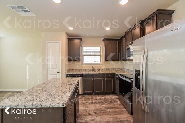Foto del edificio - 1004 NW 6th St