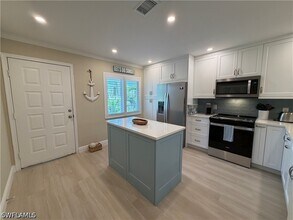 Building Photo - 3002 Sandpiper Bay Cir