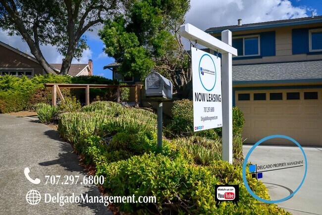 Foto del edificio - Benicia! Four bedroom home located on cul-...