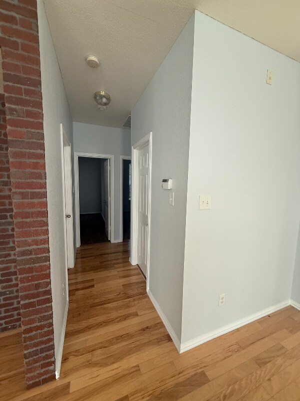 Foto del edificio - 5521 Paloma Ct