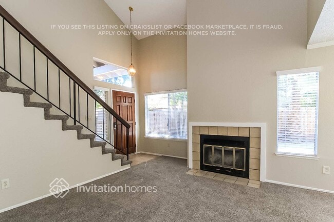 Building Photo - 6036 Sun Dial Way