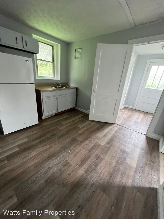 Foto del edificio - 2 br, 1 bath House - 423 Ash Street