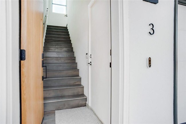 Foto del edificio - 4708 Monarch St