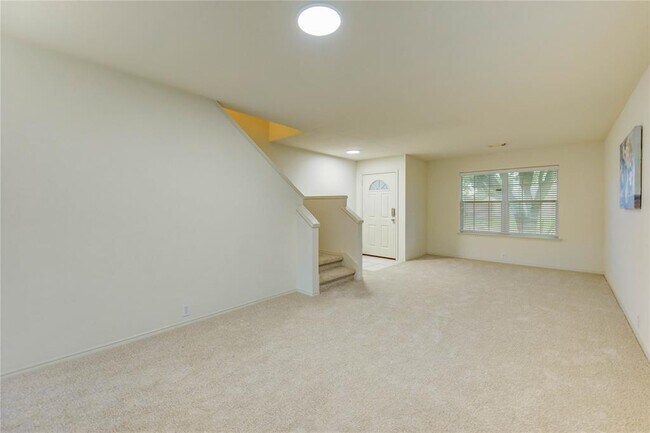 Foto del edificio - 10235 Sugarbridge Trail