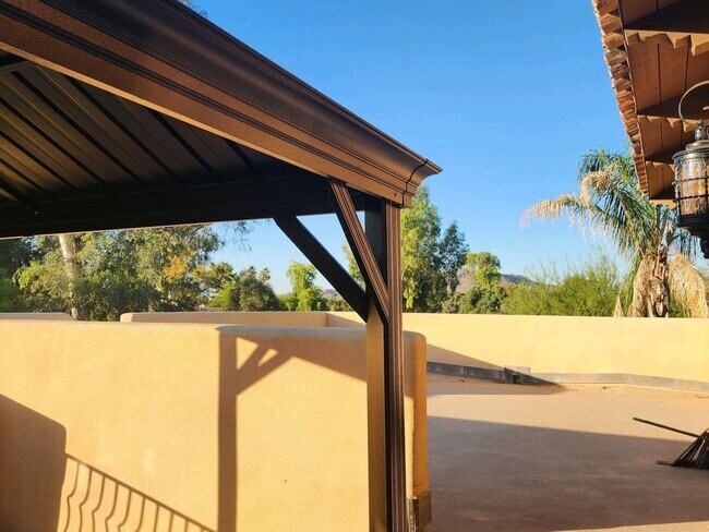 Foto del edificio - 1 Bedroom 1bathroom upstairs private resid...