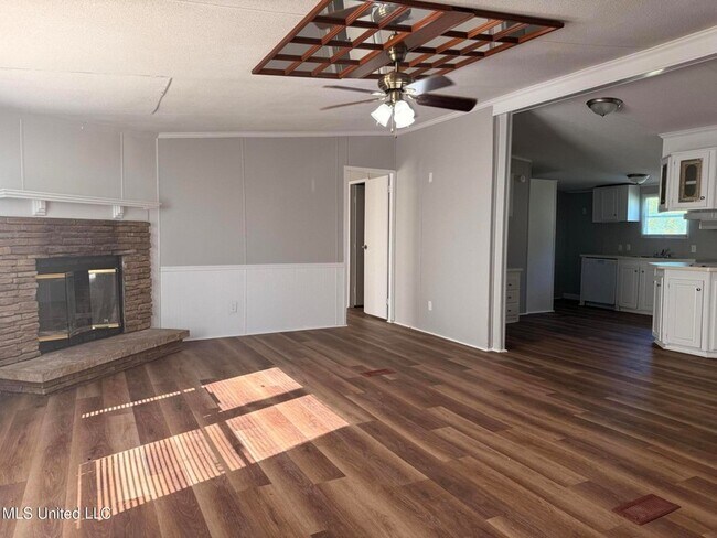 Foto del edificio - 103 Cedar Ridge Blvd