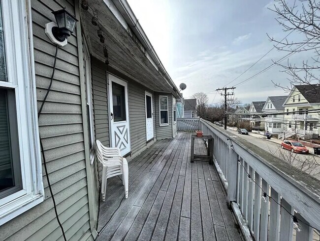 Foto del edificio - 68 Willow Ave