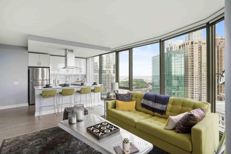 Photo - 1010 S State St (Chicago, IL)