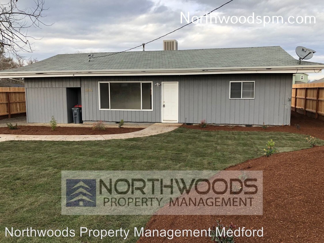 Primary Photo - 1254 Maple Park Dr