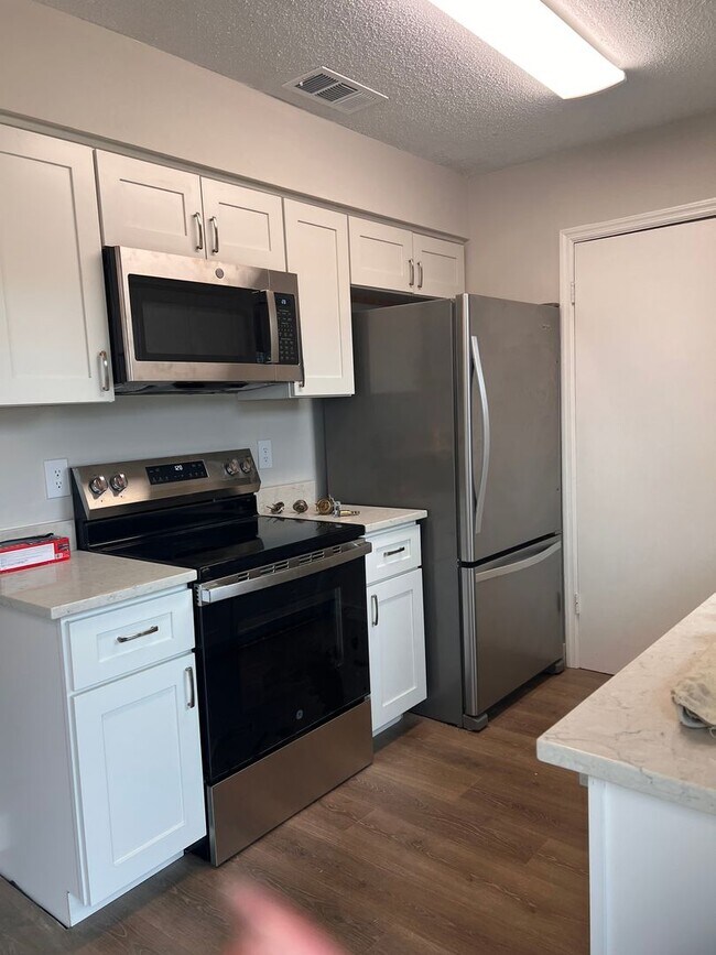 Foto del edificio - Piercefield Forest-Richmond Hill