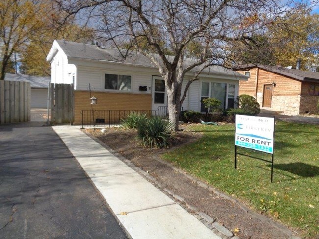 Building Photo - 46 N Highview Ave