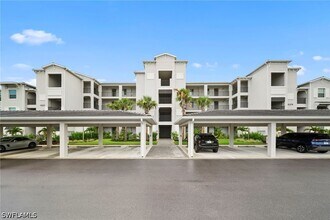 Building Photo - 15275 Grn Acrs Ave