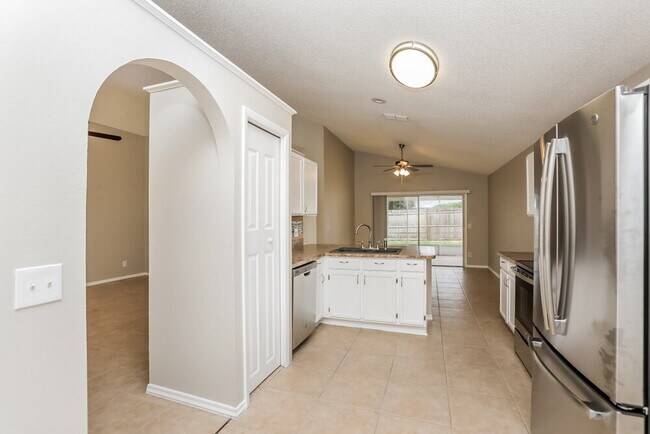 Building Photo - 2738 Cahill Way