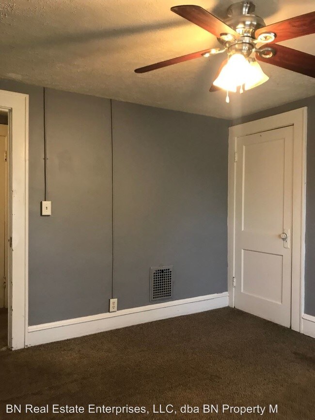 Building Photo - 2 br, 1 bath Apartment - 804 S. Morris