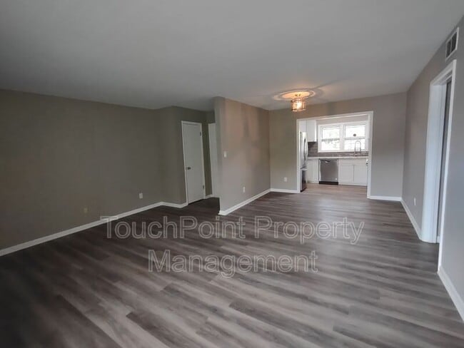 Building Photo - 4601 Coronado Dr
