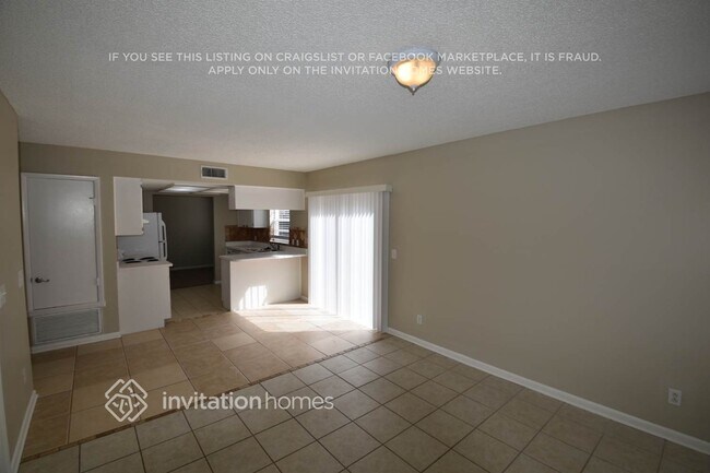 Foto del edificio - 9743 Fox Hollow Rd