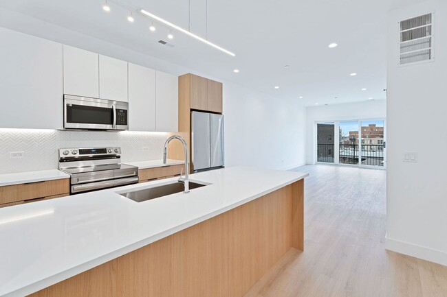 Foto del edificio - East Lakeview / Wrigleyville - Brand New C...