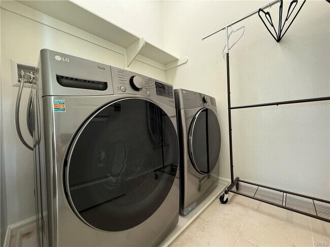 Foto del edificio - 63 Darby